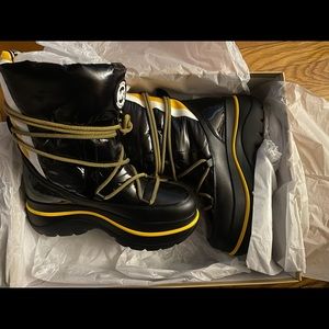 Michael Kors boots brand new